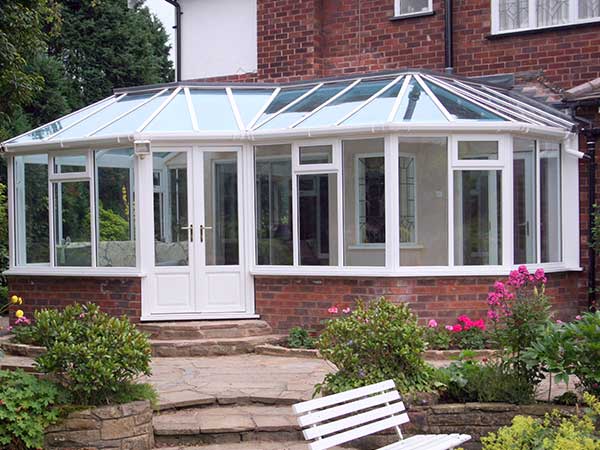 P-shaped conservatory