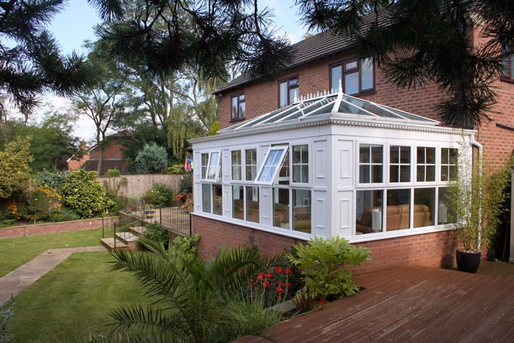 Modern conservatory